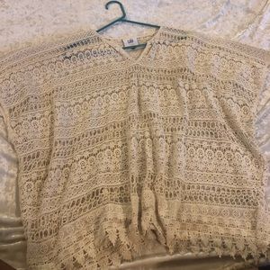 Great tunic top by Cabi